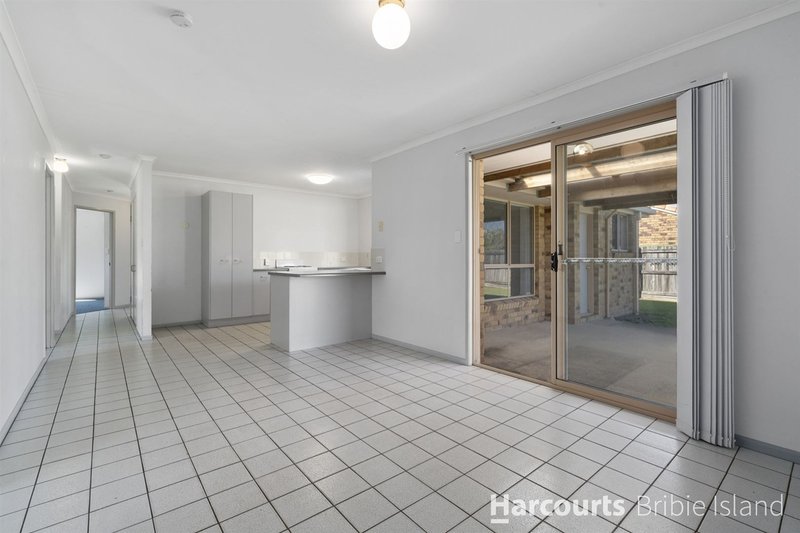 Photo - 11 Anchor Court, Banksia Beach QLD 4507 - Image 7