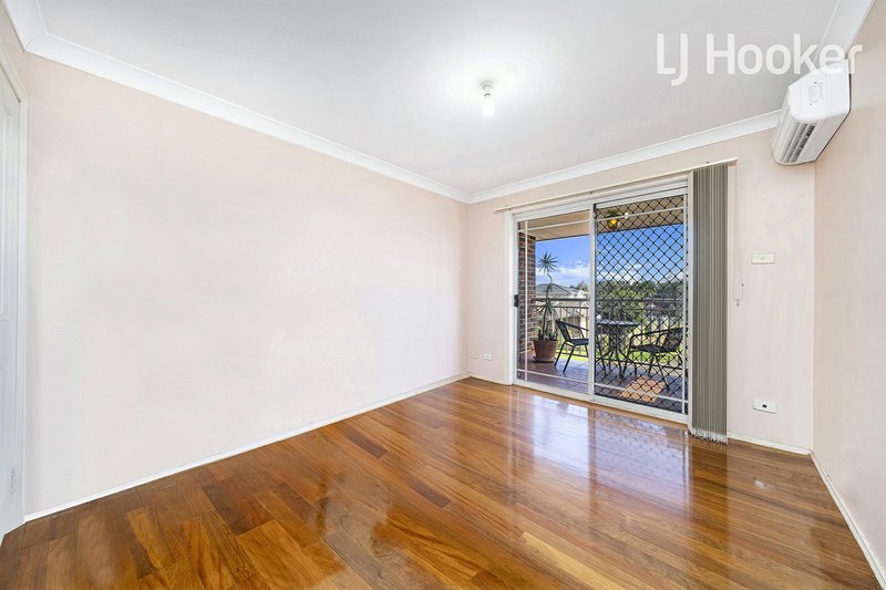 Photo - 11 Angelina Cr , Cabramatta NSW 2166 - Image 6