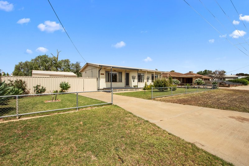 Photo - 11 Annie Watt Street, Price SA 5570 - Image 5