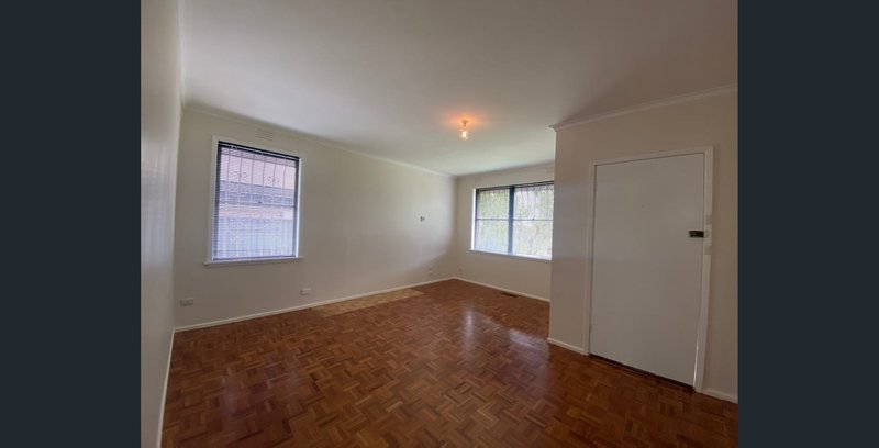 Photo - 11 Antwerp Street, Broadmeadows VIC 3047 - Image 7