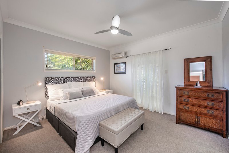 Photo - 11 Arafura Street, Upper Mount Gravatt QLD 4122 - Image 8