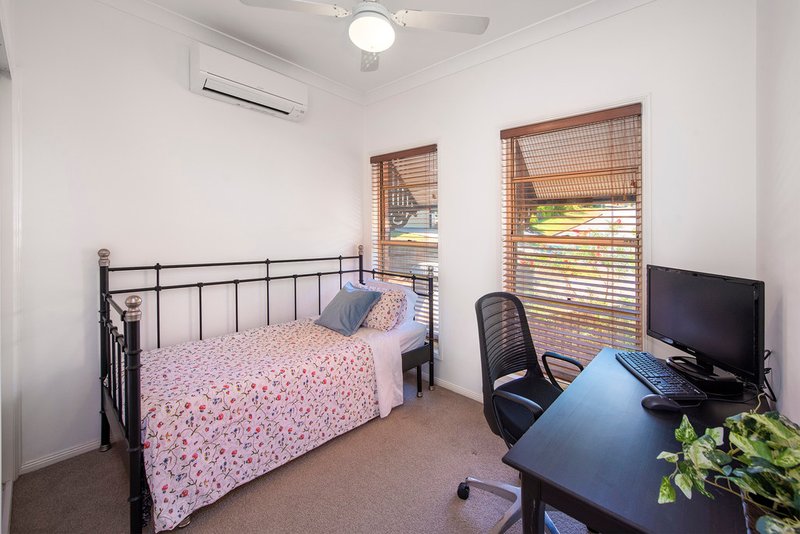 Photo - 11 Arafura Street, Upper Mount Gravatt QLD 4122 - Image 12