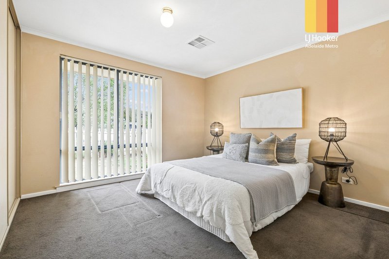 Photo - 11 Archer Road, Morphett Vale SA 5162 - Image 9