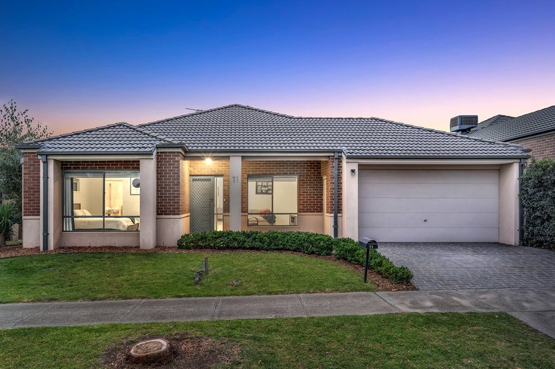 11 Ardsley Circuit, Craigieburn VIC 3064