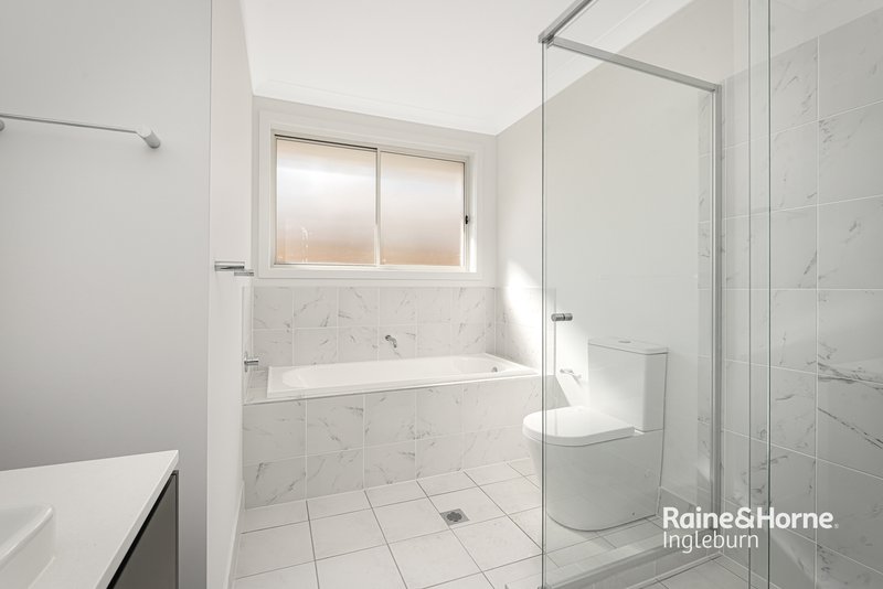 Photo - 11 Argo Way, Airds NSW 2560 - Image 3