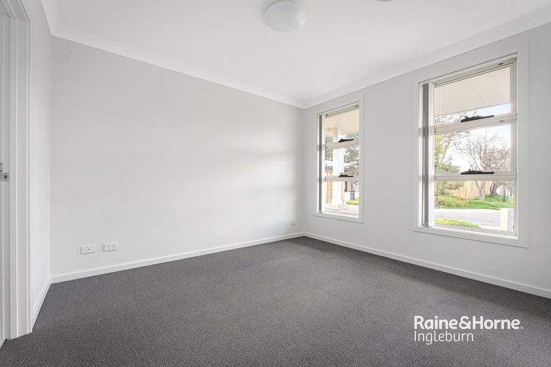 Photo - 11 Argo Way, Airds NSW 2560 - Image 4