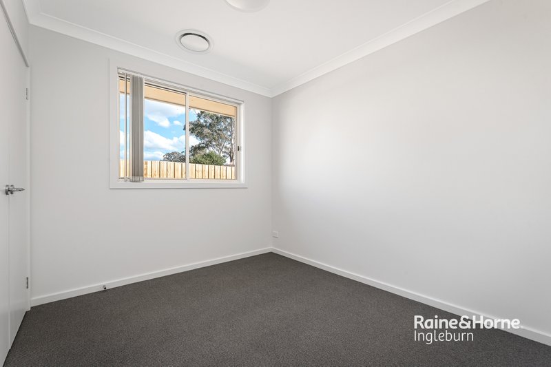 Photo - 11 Argo Way, Airds NSW 2560 - Image 5