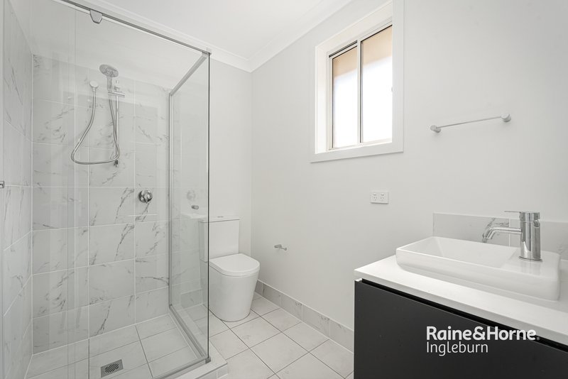 Photo - 11 Argo Way, Airds NSW 2560 - Image 7