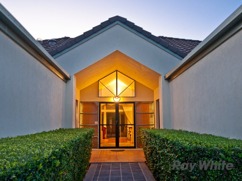 Photo - 11 Aries Court, Bridgeman Downs QLD 4035 - Image 2