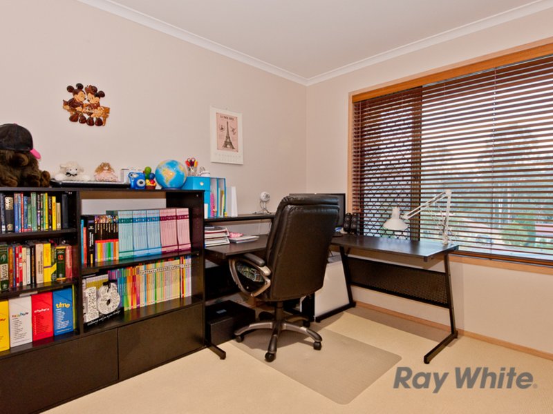 Photo - 11 Aries Court, Bridgeman Downs QLD 4035 - Image 16