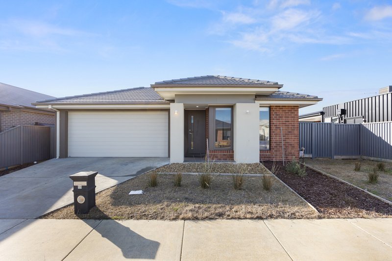 Photo - 11 Armagh Street, Alfredton VIC 3350 - Image 1