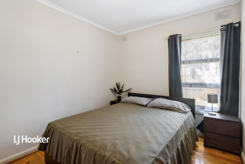 Photo - 11 Armstrong Avenue, Parafield Gardens SA 5107 - Image 7