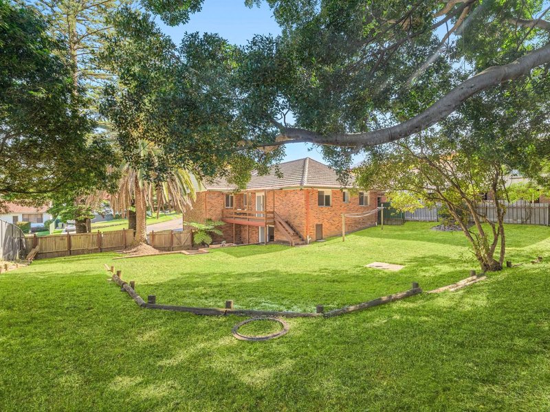 Photo - 11 Arnold Street, Charlestown NSW 2290 - Image 2