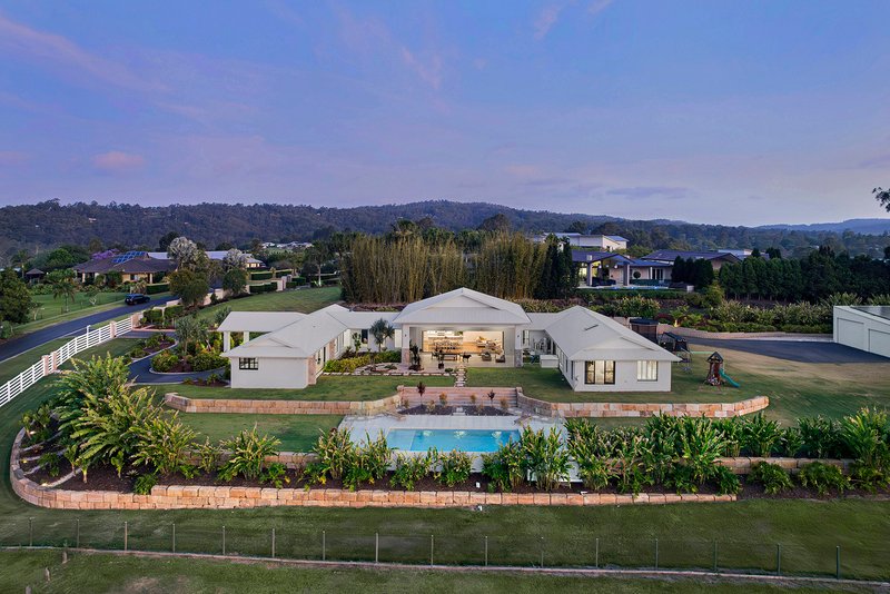 Photo - 11 Ascot Crescent, Samford Valley QLD 4520 - Image 2