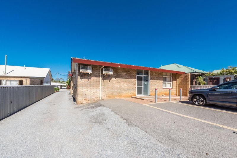 Photo - 11 Askew Road, Geraldton WA 6530 - Image 15