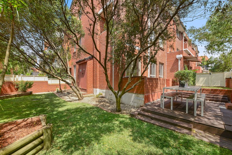 Photo - 1/1 Astolat Street, Randwick NSW 2031 - Image 2