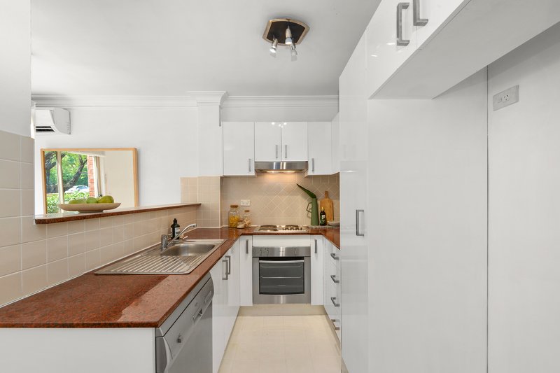 Photo - 1/1 Astolat Street, Randwick NSW 2031 - Image 4