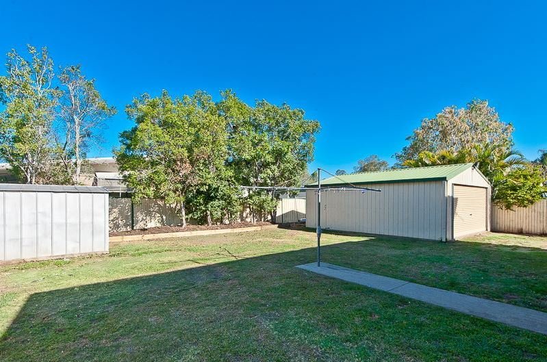 Photo - 11 Avocado Drive, Caboolture South QLD 4510 - Image 2