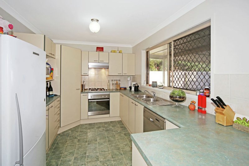 Photo - 11 Avondale Place, Little Mountain QLD 4551 - Image 3