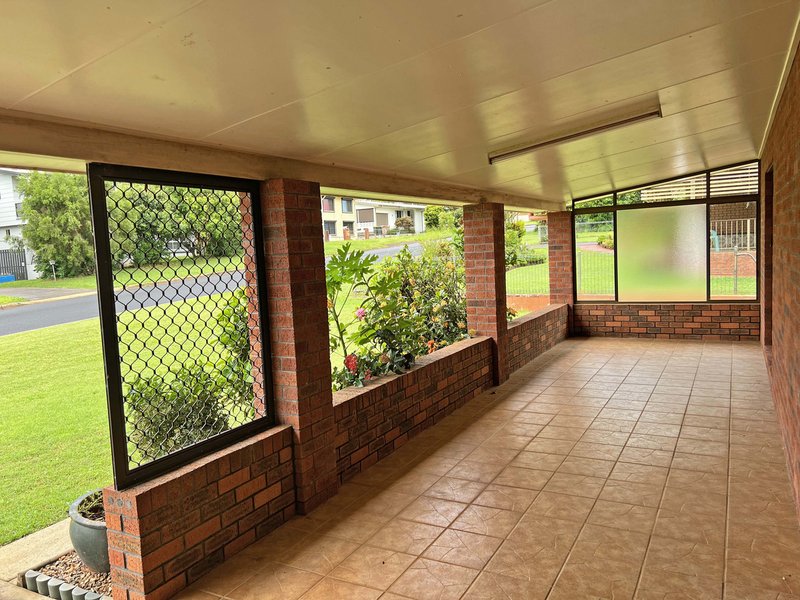 Photo - 11 Azalea Street, Atherton QLD 4883 - Image 3