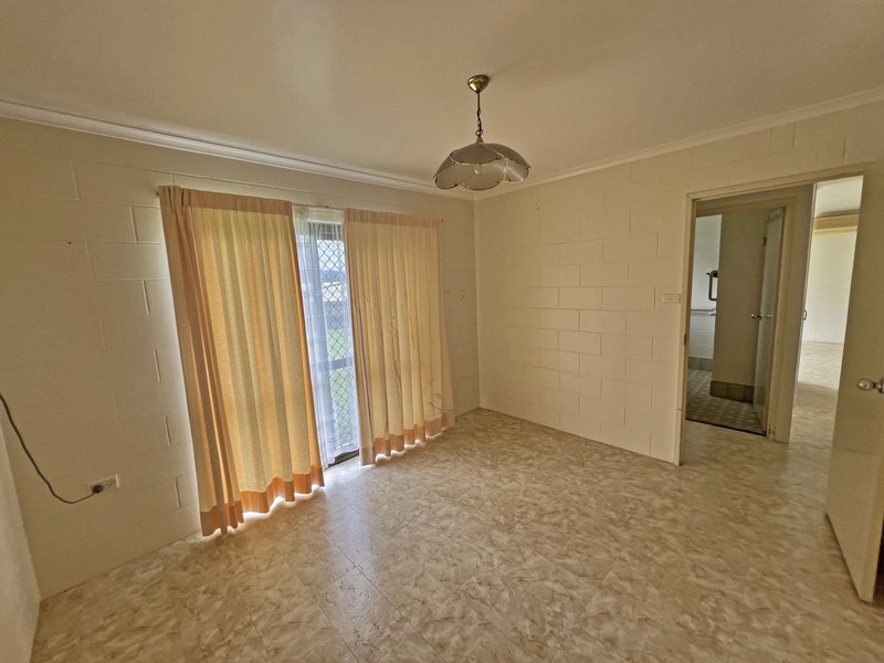 Photo - 11 Azalea Street, Atherton QLD 4883 - Image 12