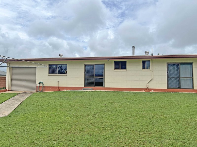 Photo - 11 Azalea Street, Atherton QLD 4883 - Image 17