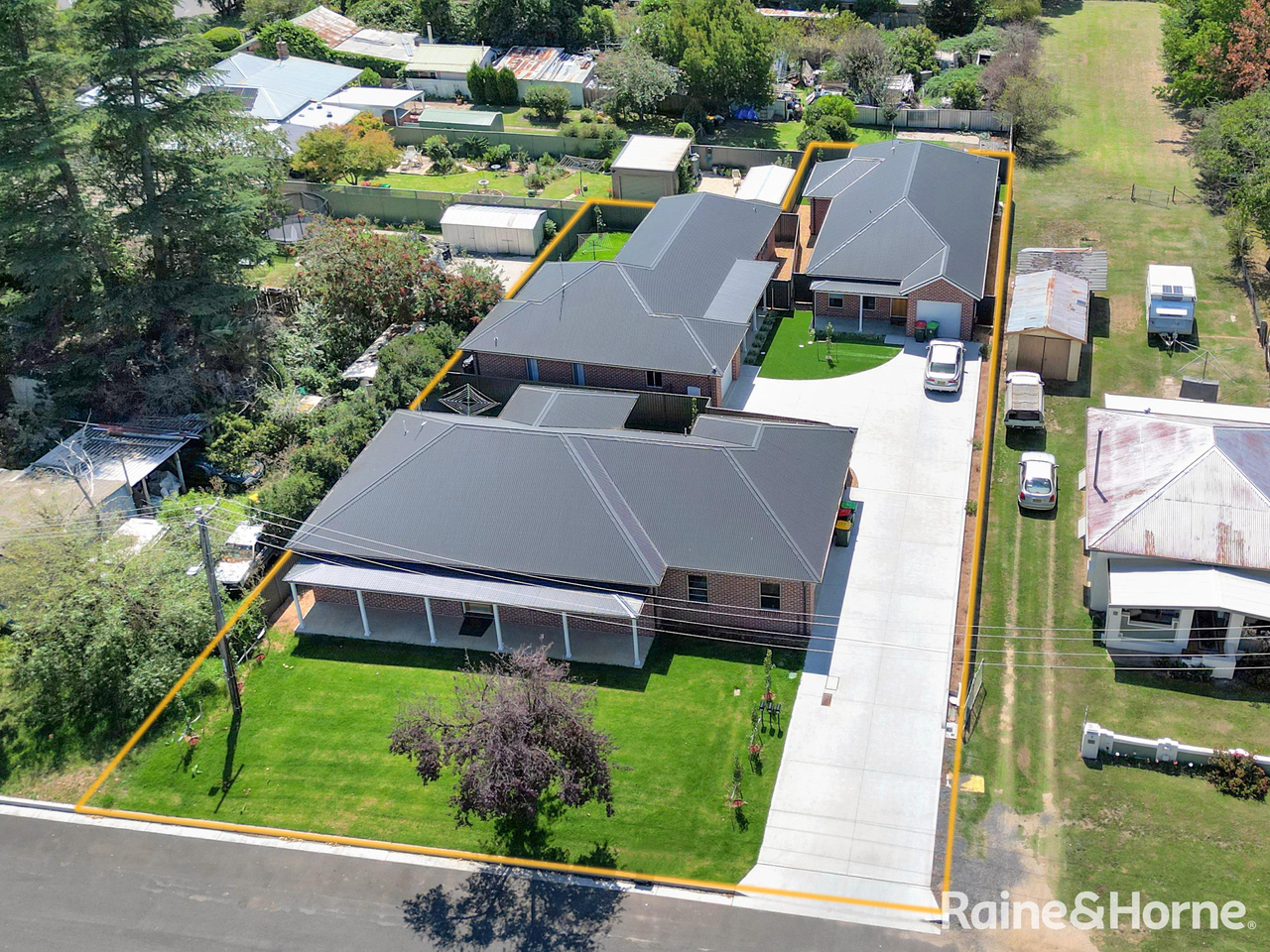 11 Baillie Street, Bathurst, NSW 2795 - Image 1