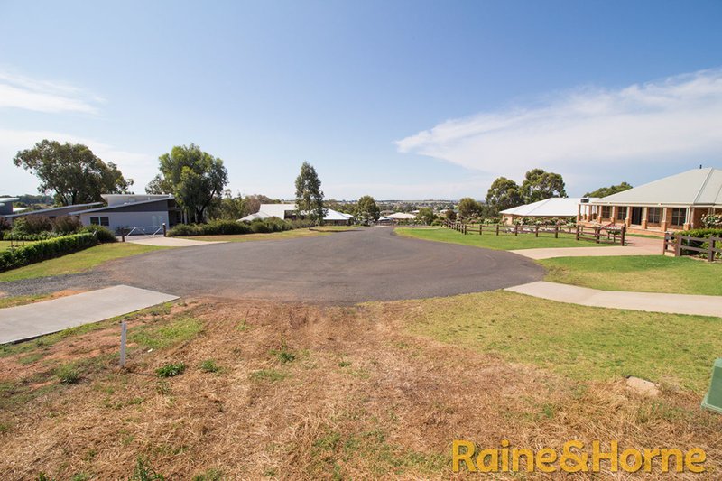 11 Ballindoch Place, Dubbo NSW 2830