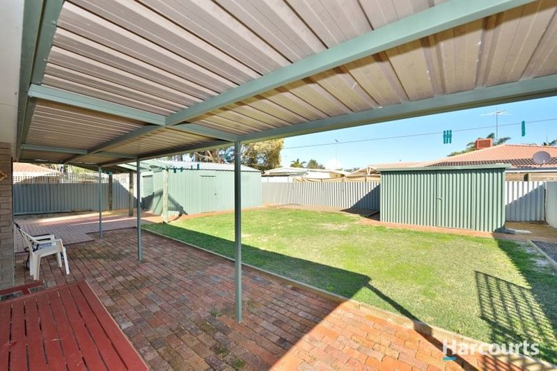 Photo - 11 Balranald Street, Dudley Park WA 6210 - Image 10