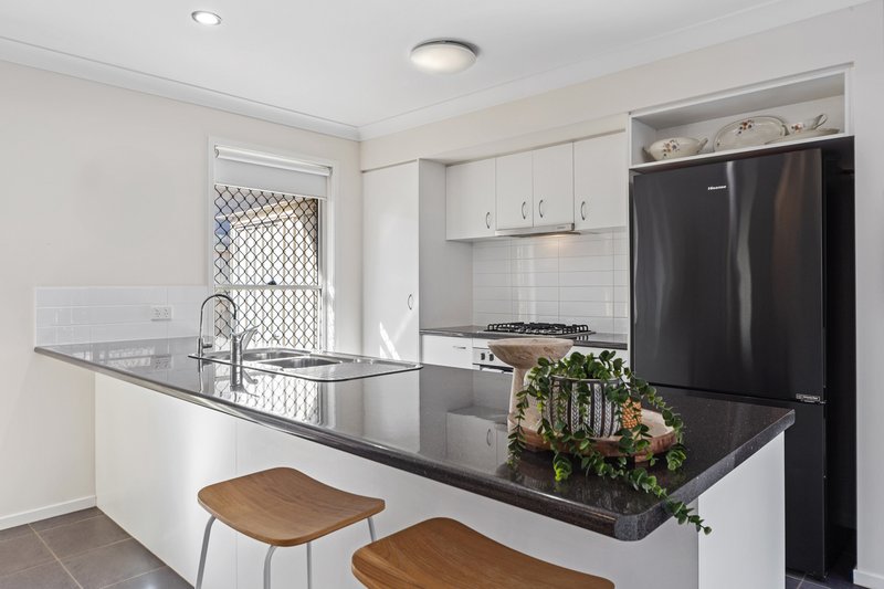 Photo - 11 Balstrup Road North, Kallangur QLD 4503 - Image 2