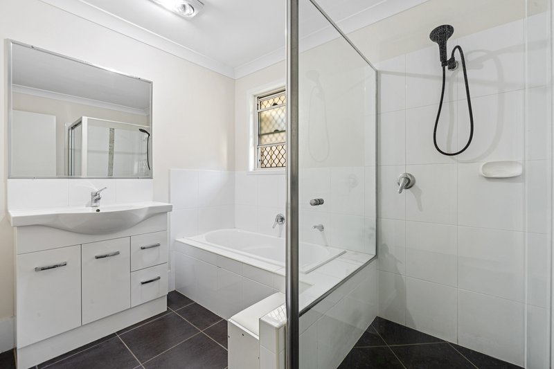 Photo - 11 Balstrup Road North, Kallangur QLD 4503 - Image 16