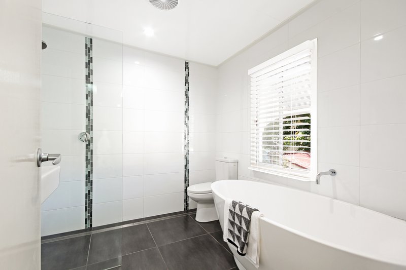 Photo - 11 Banbridge Street, Kelvin Grove QLD 4059 - Image 5