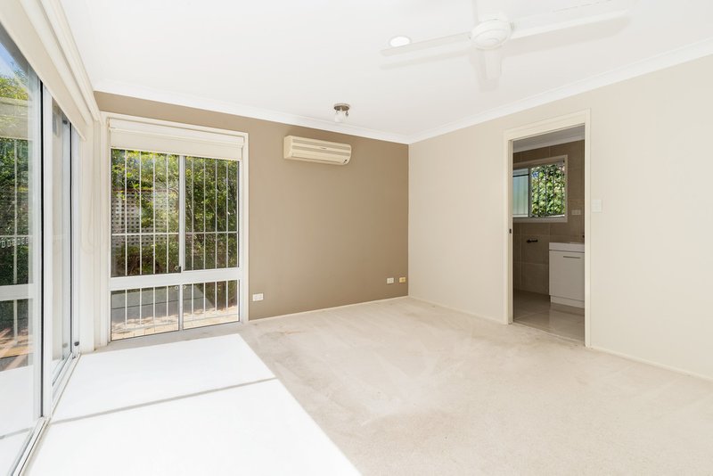 Photo - 11 Banff Court, Robina QLD 4226 - Image 6