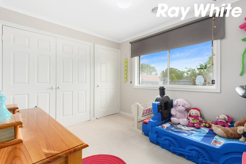 Photo - 11 Banks Road, Pakenham VIC 3810 - Image 13