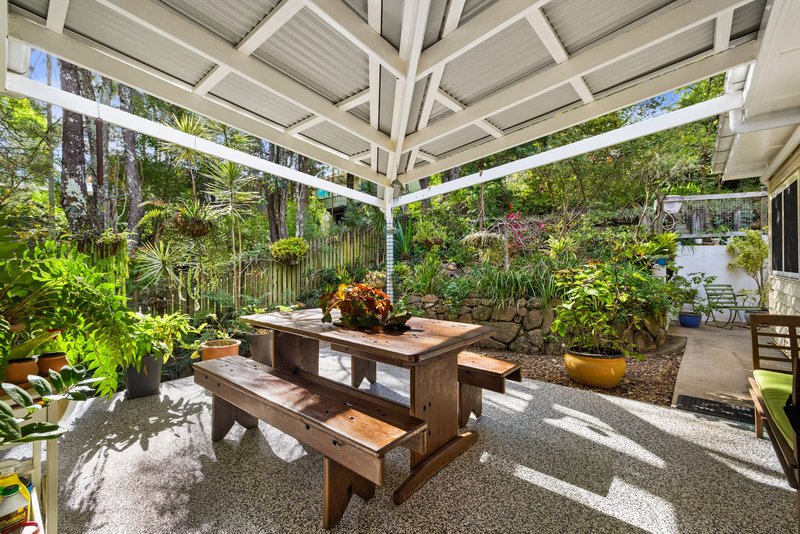 Photo - 11 Bardon Esplanade, Bardon QLD 4065 - Image 13