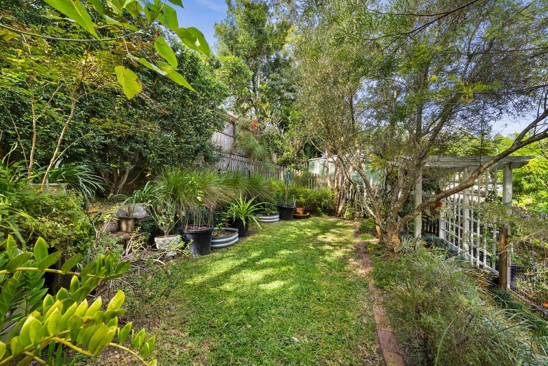 Photo - 11 Bardon Esplanade, Bardon QLD 4065 - Image 15