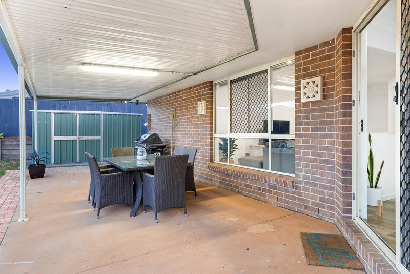 Photo - 11 Barnard Crescent, Murrumba Downs QLD 4503 - Image 16