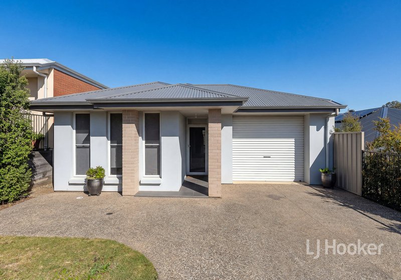 Photo - 11 Barnet Close, Mount Barker SA 5251 - Image 1