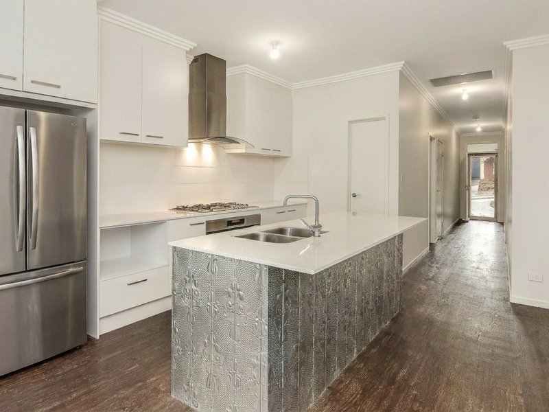 Photo - 11 Barnet Close, Mount Barker SA 5251 - Image 4