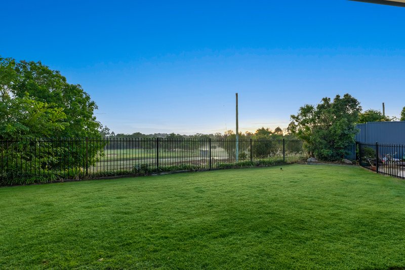 Photo - 11 Barron Place, Joyner QLD 4500 - Image 15