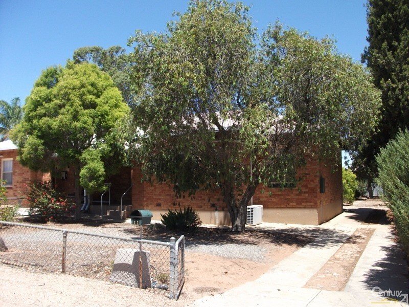 Photo - 11 Barry Street, Port Pirie SA 5540 - Image 2