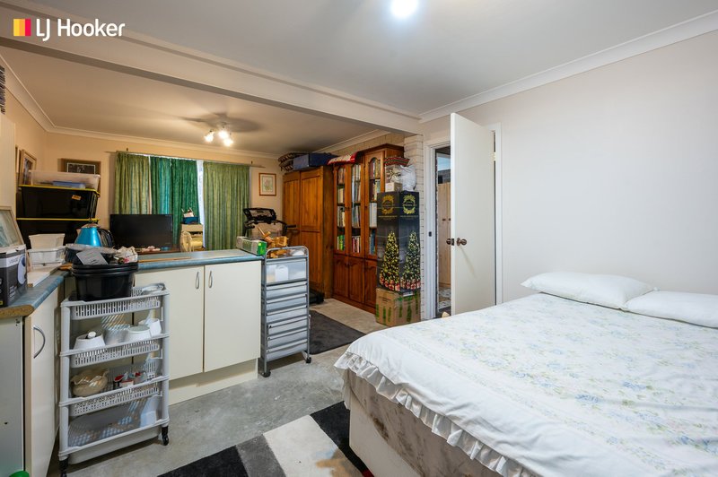 Photo - 11 Bartlett Drive, Greenwell Point NSW 2540 - Image 10