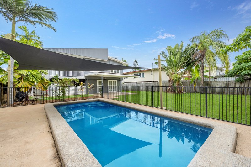 Photo - 11 Batavia Street, Pimlico QLD 4812 - Image 2