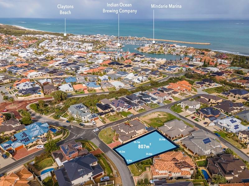 Photo - 11 Baton Rouge Drive, Mindarie WA 6030 - Image 2