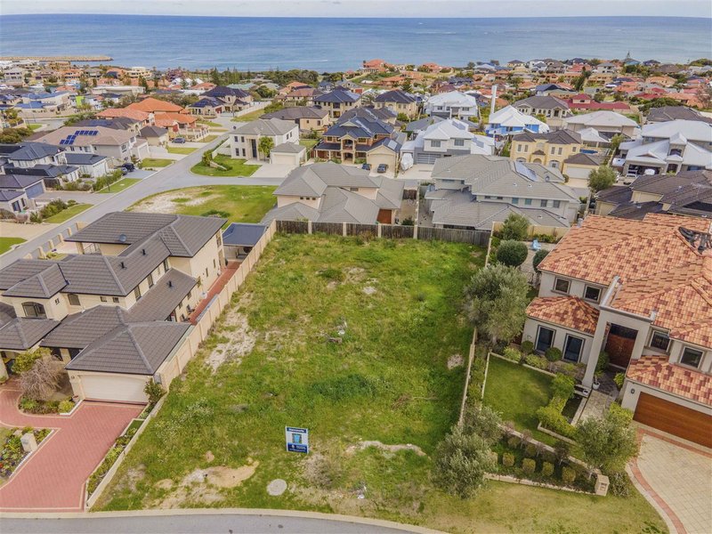 Photo - 11 Baton Rouge Drive, Mindarie WA 6030 - Image 14