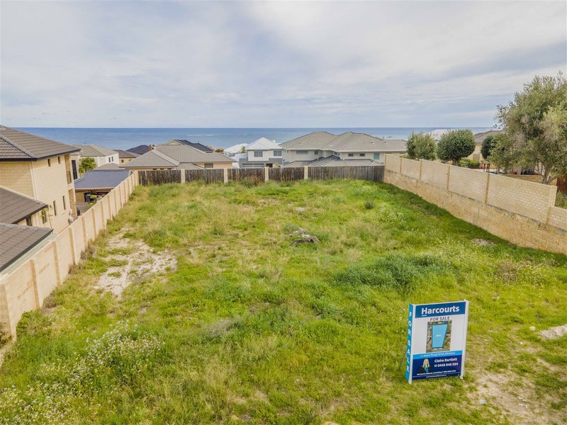 Photo - 11 Baton Rouge Drive, Mindarie WA 6030 - Image 17