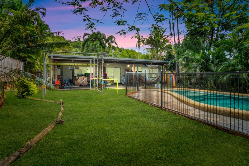 Photo - 11 Baway Close, Caravonica QLD 4878 - Image 3