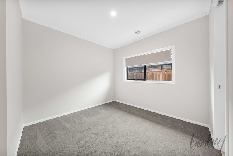 Photo - 11 Beacon Close, Beveridge VIC 3753 - Image 11