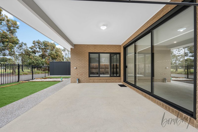 Photo - 11 Beacon Close, Beveridge VIC 3753 - Image 15