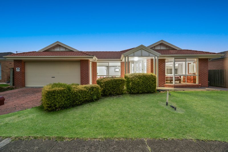 11 Beethoven Drive, Narre Warren South VIC 3805